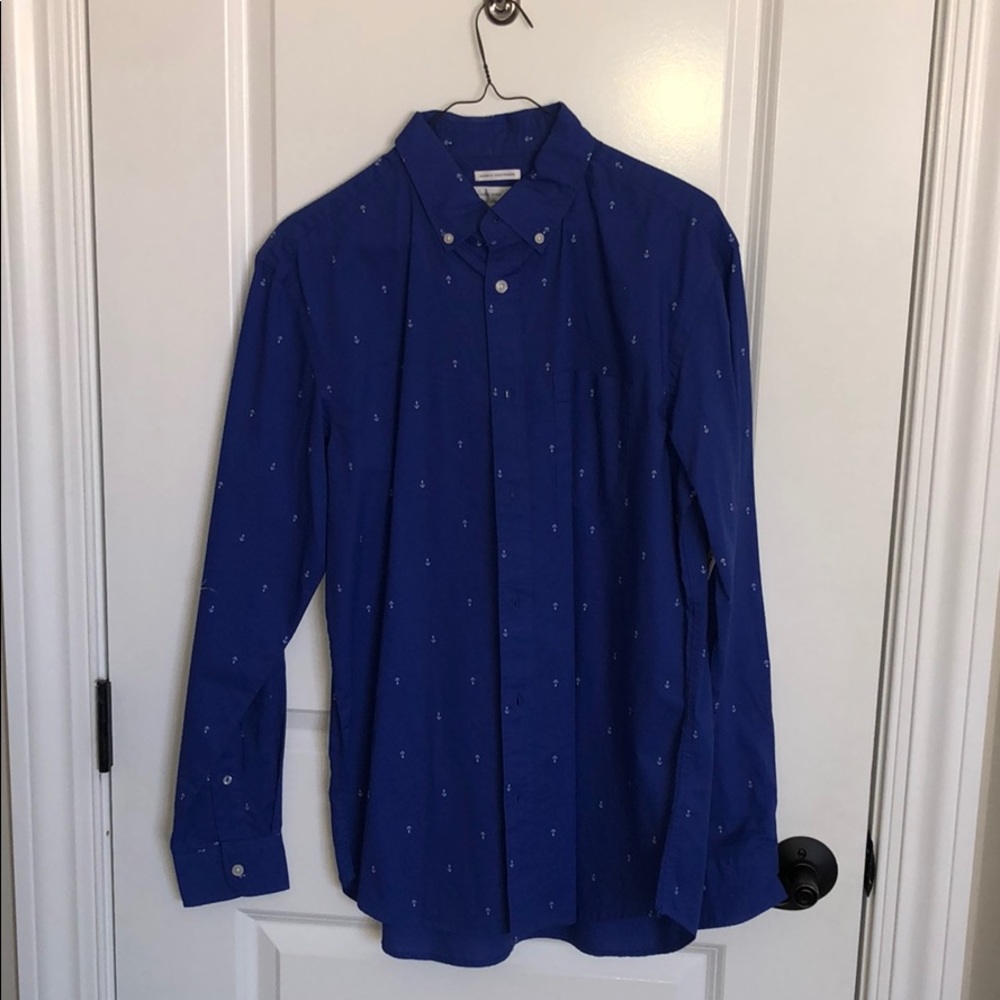 Anchor button down